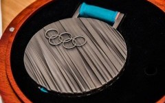 Zlatá Nastenka, nepremenené šance hokejistov a reparáty na olympijských svahoch