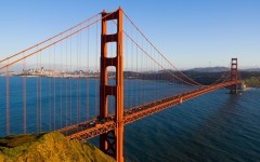 Temná stránka mosta Golden Gate v San Francisku