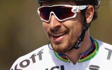 Nemal problém vyhrať ani na požičanom bicykli od sestry. To je Peter Sagan