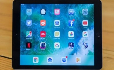 Apple predstavil iPad pre študentov, zaujme cenou i funkciami