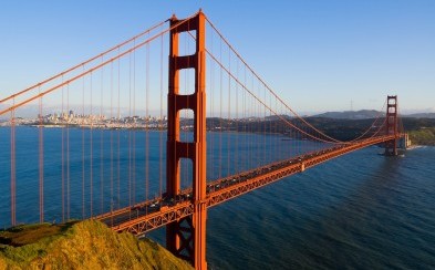 Temná stránka mosta Golden Gate v San Francisku
