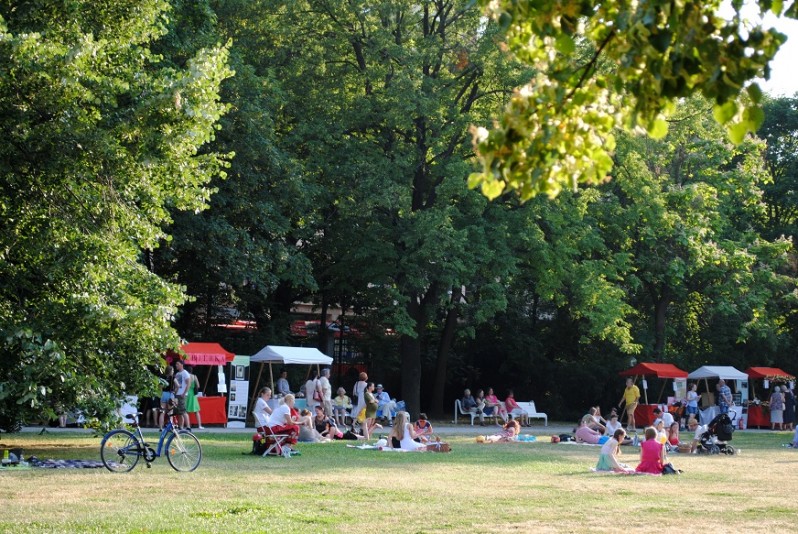 Urban Art Festival, dobový piknik ale aj Pop up prilákal do ulíc množstvo návštevníkov